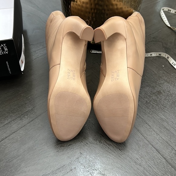 Naturalizer Creme Brulee Harlene Leather Boot - Women - Picture 3 of 11